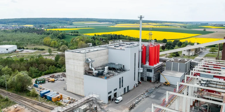 Die KVA Buschhaus nach ihrer baulichen Fertigstellung im Mai 2022.