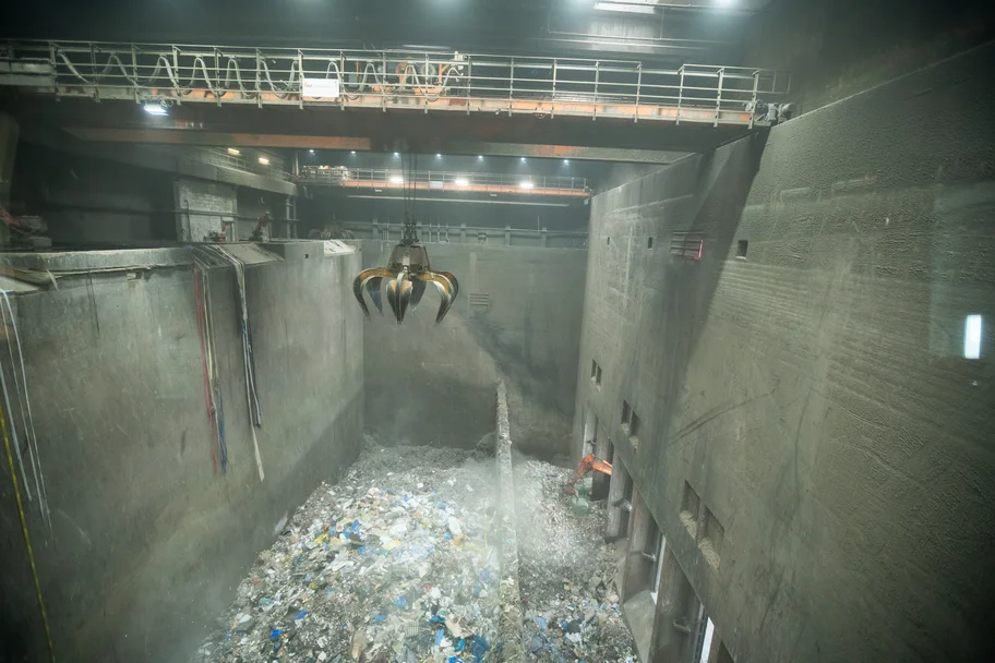 EEW Standort Delfzijl Thermische Abfallverwertung/Müllverbrennung Müllbunker