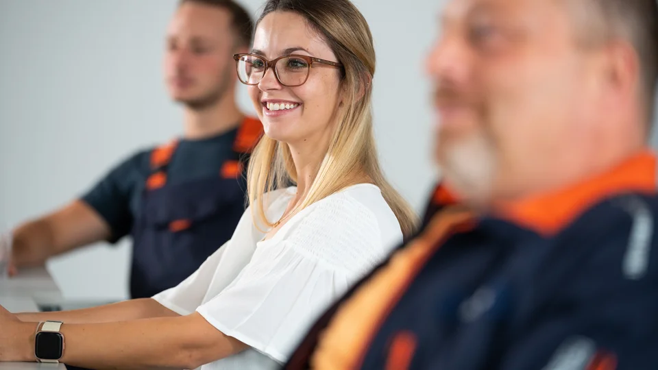 EEW Mitarbeiterin und Mitarbeiter am Standort Göppingen