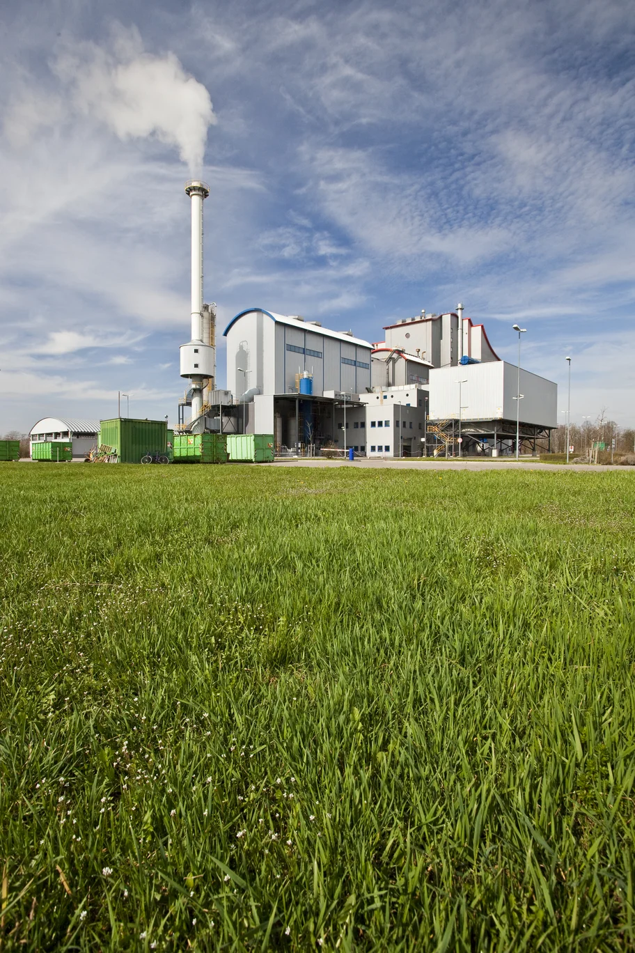 EEW location Eschbach (Breisgau) thermal residual waste treatment (TREA)/waste incineration